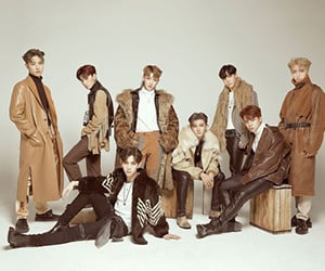 ATEEZ（エイティーズ）メンバーのソンファ, ホンジュン, ユンホ, ヨサン, サン, ミンギ, ウヨン, ジョンホ