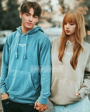 btsのジョングクとblackpinkのリサ
