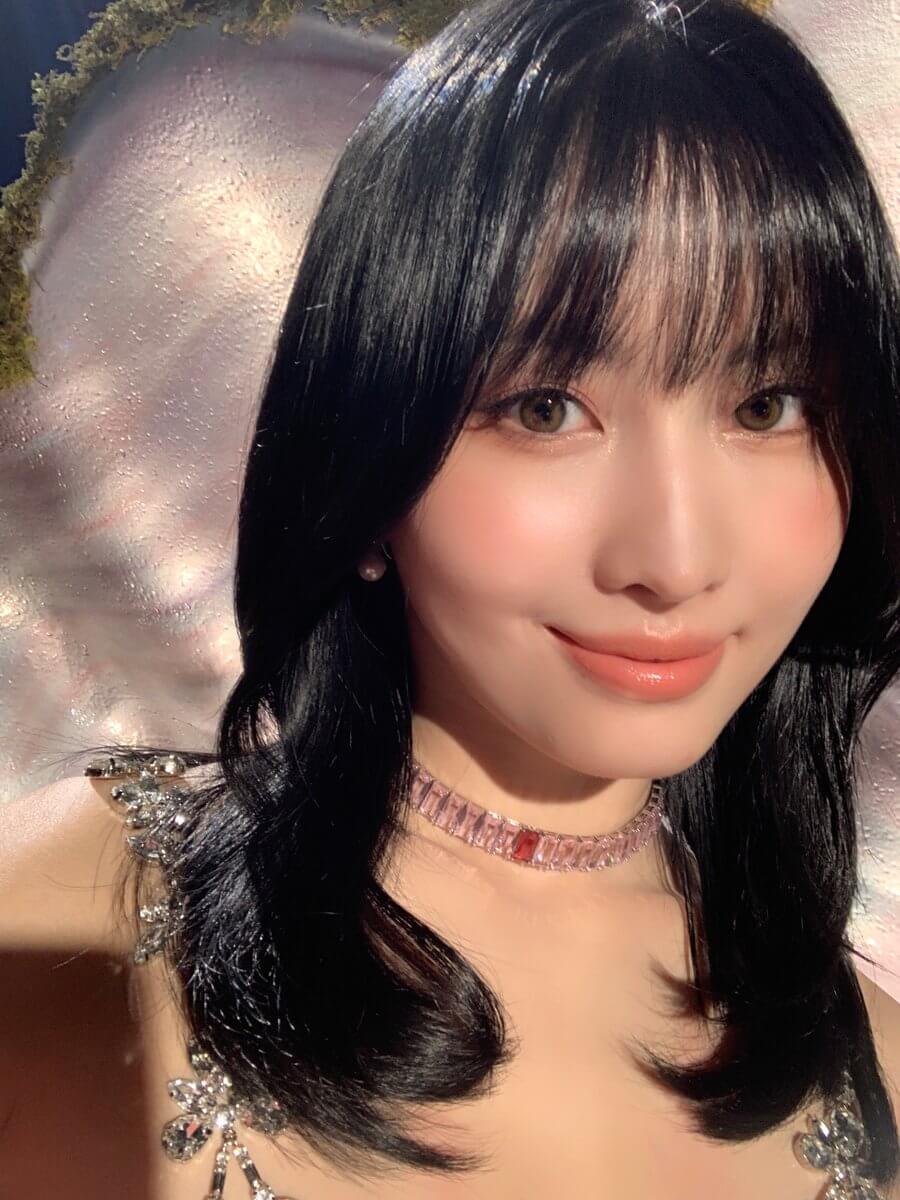 TWICEのメンバーのモモ