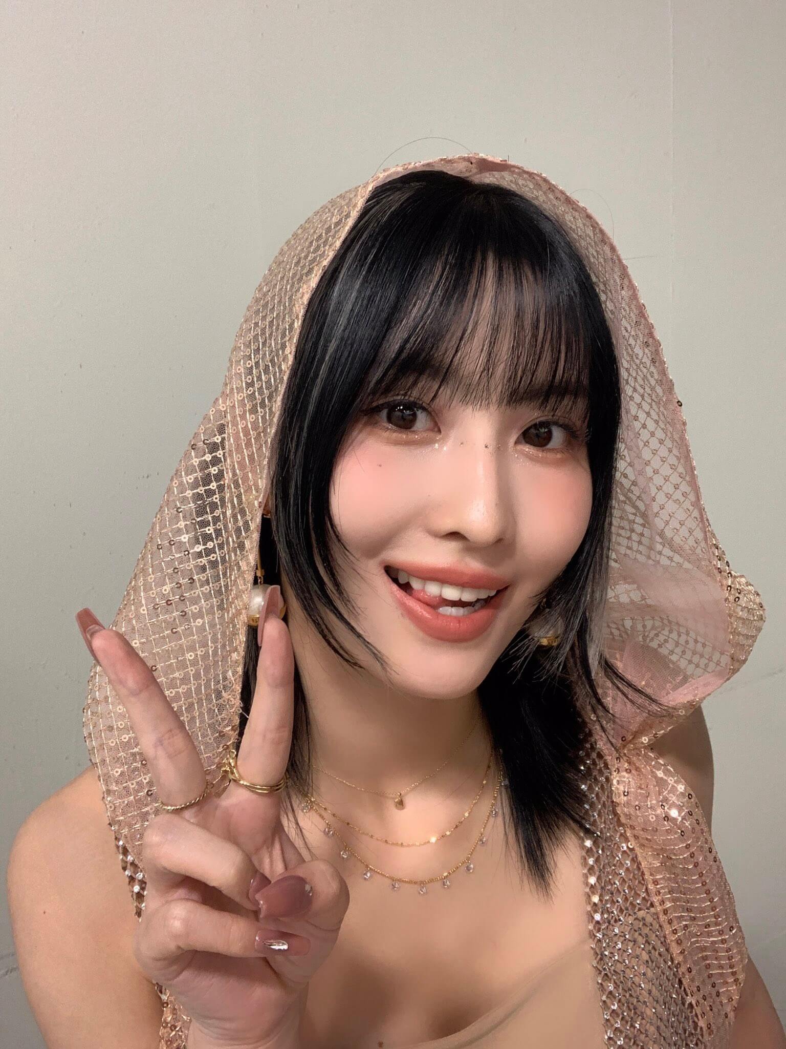 TWICEのメンバーのモモ
