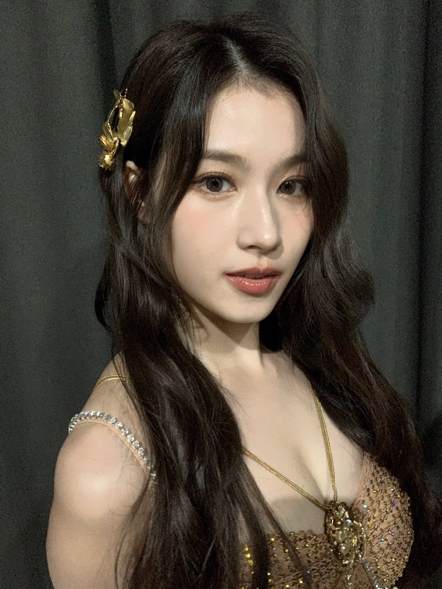 TWICEのメンバーのサナ